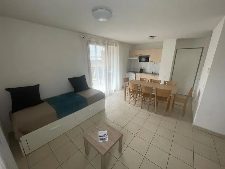 Charmant Appartement Avec Terrasse Arreau